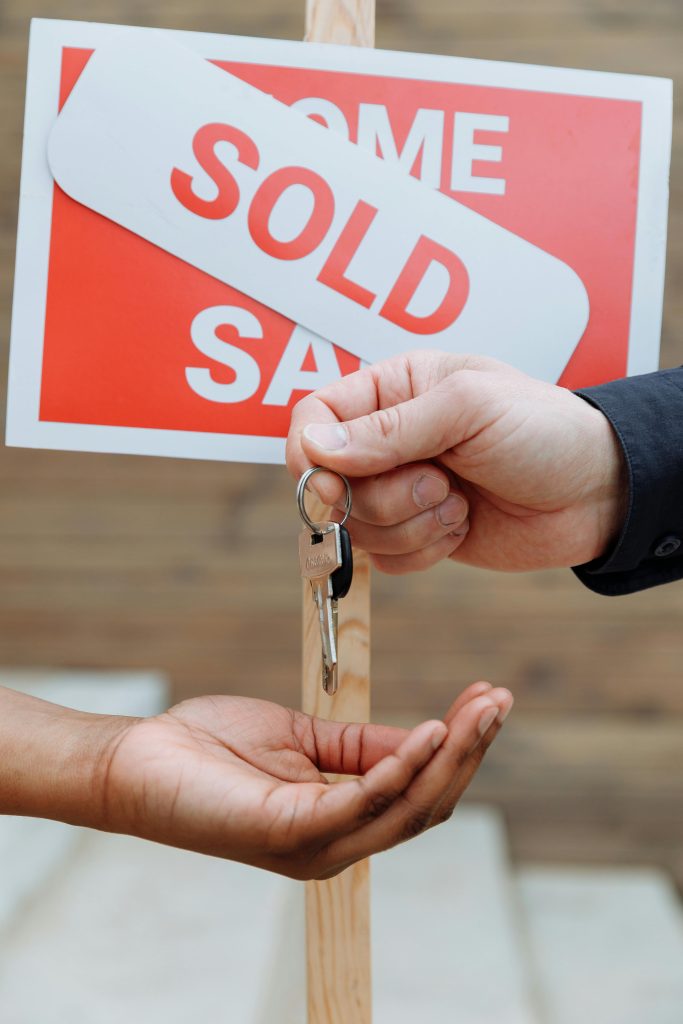 Monthly Market Update: While interest rates remain high, an increase in inventory and closed sales transactions signal that buyers and sellers are adjusting
