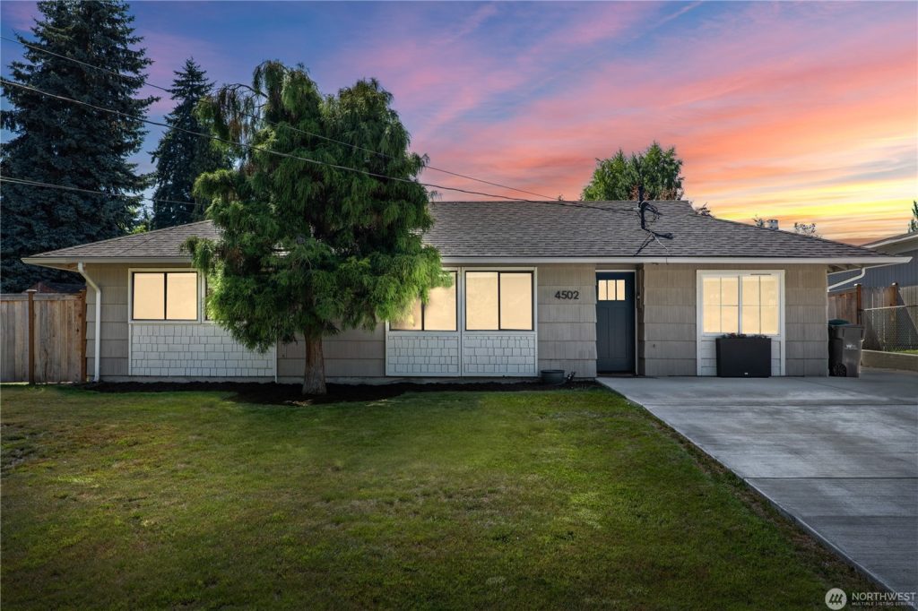 Mountlake Terrace Charm